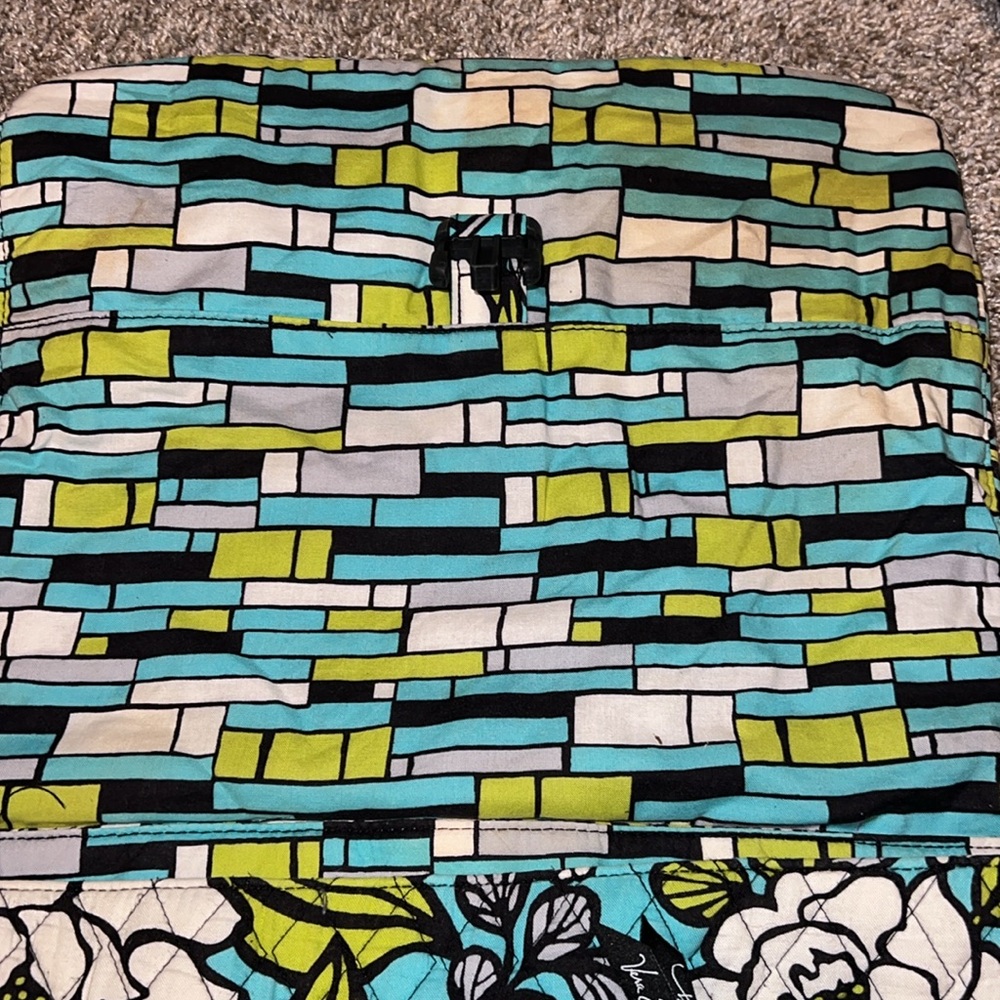 Vera Bradley Island Floral Messenger Bag Crossbody Shoulder Tote - Picture 7 of 10